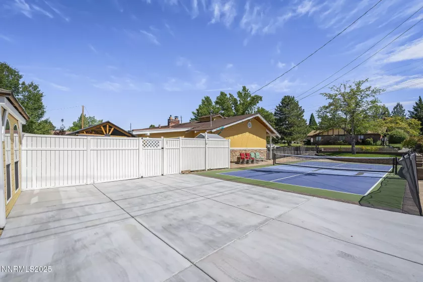 2195 Plumb, Reno, Nevada 89509, 4 Bedrooms Bedrooms, ,4 BathroomsBathrooms,Residential,Residential,Plumb,250051228