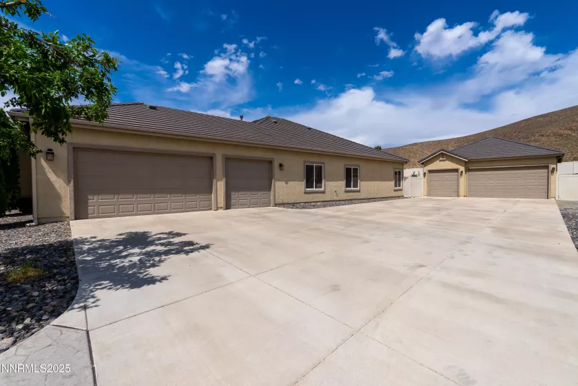 12280 Ocean View, Sparks, Nevada 89441, 5 Bedrooms Bedrooms, ,3 BathroomsBathrooms,Residential,Residential,Ocean View,250051234