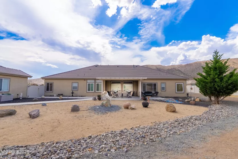 12280 Ocean View, Sparks, Nevada 89441, 5 Bedrooms Bedrooms, ,3 BathroomsBathrooms,Residential,Residential,Ocean View,250051234