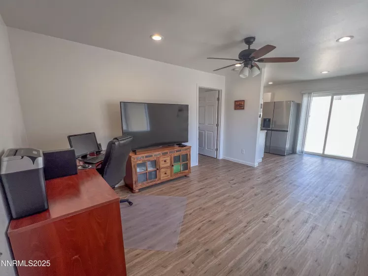12280 Ocean View, Sparks, Nevada 89441, 5 Bedrooms Bedrooms, ,3 BathroomsBathrooms,Residential,Residential,Ocean View,250051234