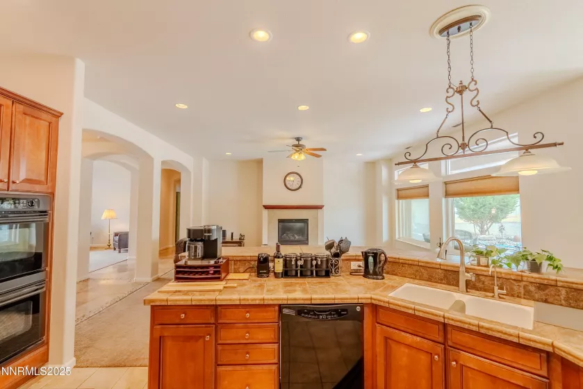 12280 Ocean View, Sparks, Nevada 89441, 5 Bedrooms Bedrooms, ,3 BathroomsBathrooms,Residential,Residential,Ocean View,250051234