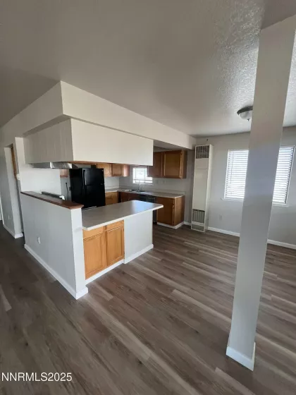 1000 C, Hawthorne, Nevada 89415, ,Commercial Sale,Residential,C,250051238