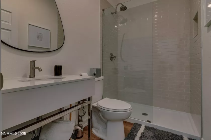 949 Fairview, Incline Village, Nevada 89451, 7 Bedrooms Bedrooms, ,10 BathroomsBathrooms,Residential,Residential,Fairview,250051239