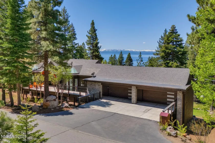 949 Fairview, Incline Village, Nevada 89451, 7 Bedrooms Bedrooms, ,10 BathroomsBathrooms,Residential,Residential,Fairview,250051239