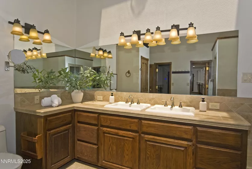 205 Scotch Pine, Reno, Nevada 89511, 4 Bedrooms Bedrooms, ,5 BathroomsBathrooms,Residential,Residential,Scotch Pine,250003932
