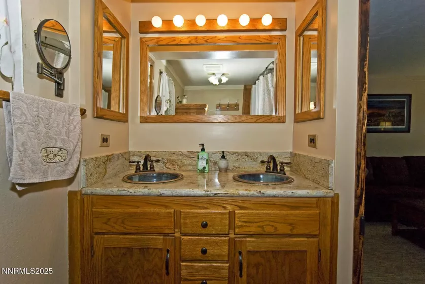 2020 Emigrant, Mesa Vista, California 96120, 2 Bedrooms Bedrooms, ,1 BathroomBathrooms,Residential,Residential,Emigrant,250051244