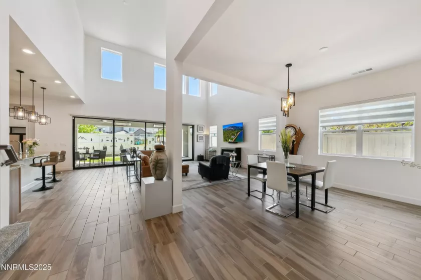 622 Braided Rope, Reno, Nevada 89511, 4 Bedrooms Bedrooms, ,3 BathroomsBathrooms,Residential,Residential,Braided Rope,250051247