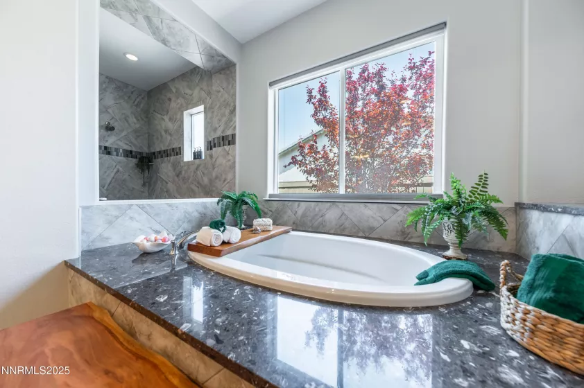 9860 Sea Breeze, Reno, Nevada 89521, 5 Bedrooms Bedrooms, ,5 BathroomsBathrooms,Residential,Residential,Sea Breeze,250051248