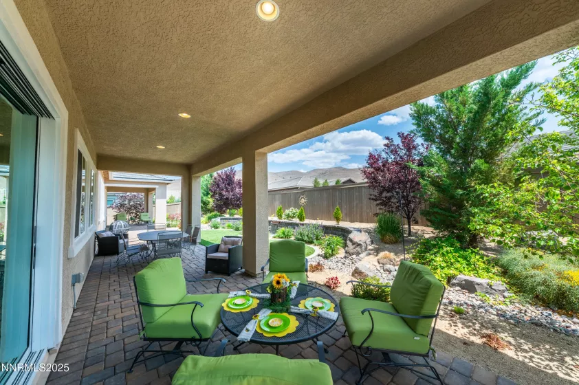 9860 Sea Breeze, Reno, Nevada 89521, 5 Bedrooms Bedrooms, ,5 BathroomsBathrooms,Residential,Residential,Sea Breeze,250051248