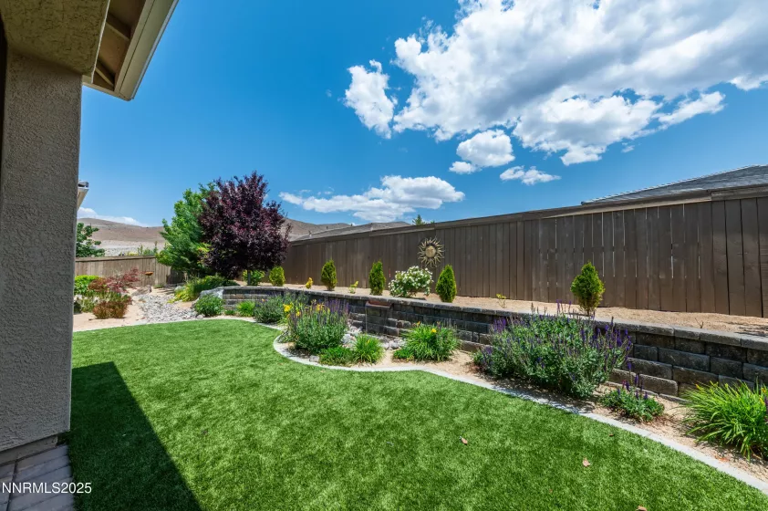 9860 Sea Breeze, Reno, Nevada 89521, 5 Bedrooms Bedrooms, ,5 BathroomsBathrooms,Residential,Residential,Sea Breeze,250051248