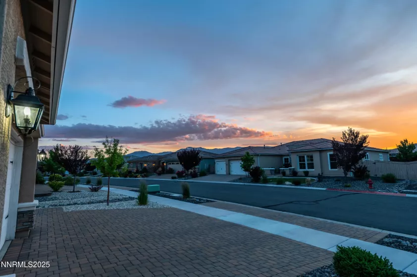 9860 Sea Breeze, Reno, Nevada 89521, 5 Bedrooms Bedrooms, ,5 BathroomsBathrooms,Residential,Residential,Sea Breeze,250051248