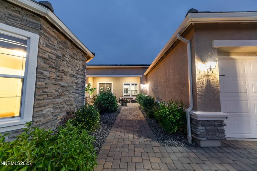 9860 Sea Breeze, Reno, Nevada 89521, 5 Bedrooms Bedrooms, ,5 BathroomsBathrooms,Residential,Residential,Sea Breeze,250051248