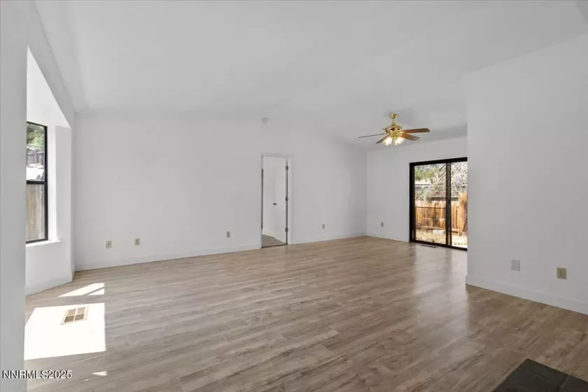 4830 Rampion, Sun Valley, Nevada 89433, 3 Bedrooms Bedrooms, ,2 BathroomsBathrooms,Residential,Residential,Rampion,250051249