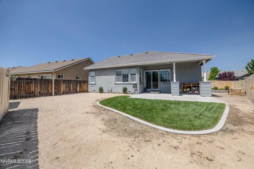 5828 Desert Mirage, Sparks, Nevada 89436, 3 Bedrooms Bedrooms, ,2 BathroomsBathrooms,Residential,Residential,Desert Mirage,250051255