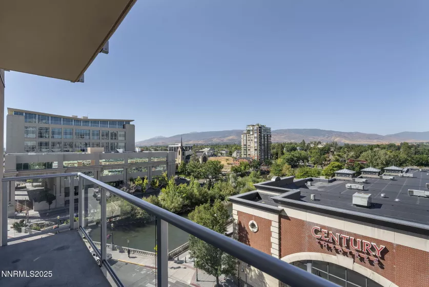50 Sierra, Reno, Nevada 89501, 2 Bedrooms Bedrooms, ,2 BathroomsBathrooms,Residential,Residential,Sierra,250051260