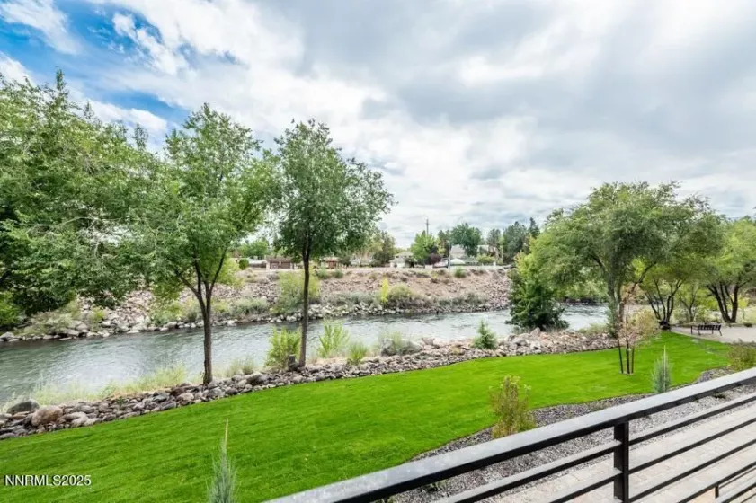 165 Rissone, Reno, Nevada 89503, 4 Bedrooms Bedrooms, ,4 BathroomsBathrooms,Residential,Residential,Rissone,250051263