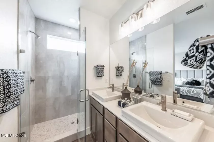 165 Rissone, Reno, Nevada 89503, 4 Bedrooms Bedrooms, ,4 BathroomsBathrooms,Residential,Residential,Rissone,250051263
