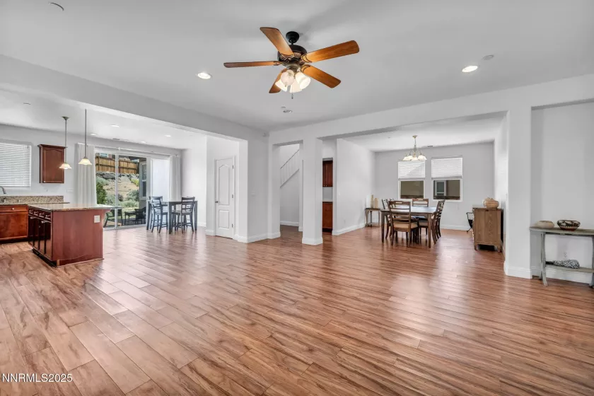 5310 Healing Stone, Sparks, Nevada 89436, 4 Bedrooms Bedrooms, ,3 BathroomsBathrooms,Residential,Residential,Healing Stone,250051264