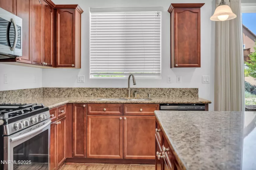 5310 Healing Stone, Sparks, Nevada 89436, 4 Bedrooms Bedrooms, ,3 BathroomsBathrooms,Residential,Residential,Healing Stone,250051264