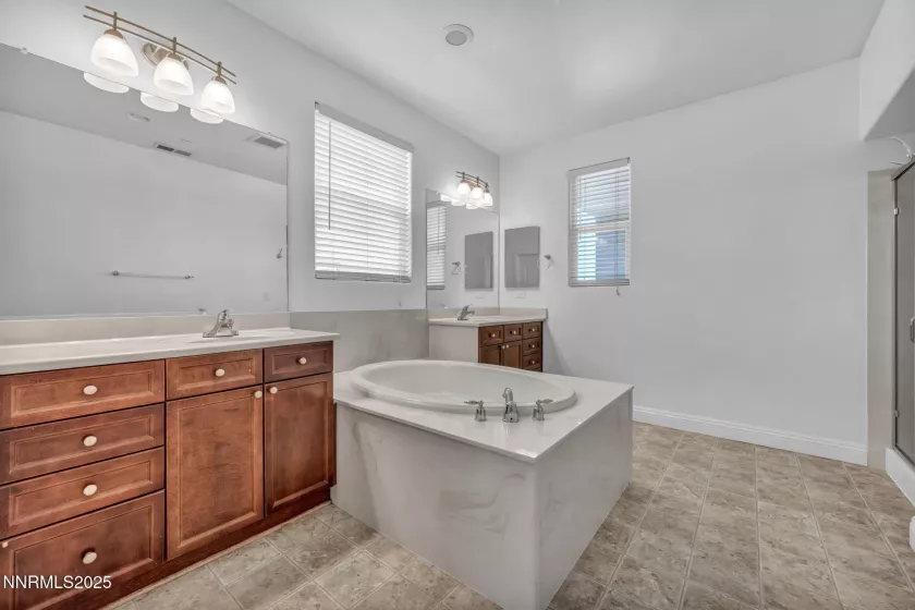 5310 Healing Stone, Sparks, Nevada 89436, 4 Bedrooms Bedrooms, ,3 BathroomsBathrooms,Residential,Residential,Healing Stone,250051264