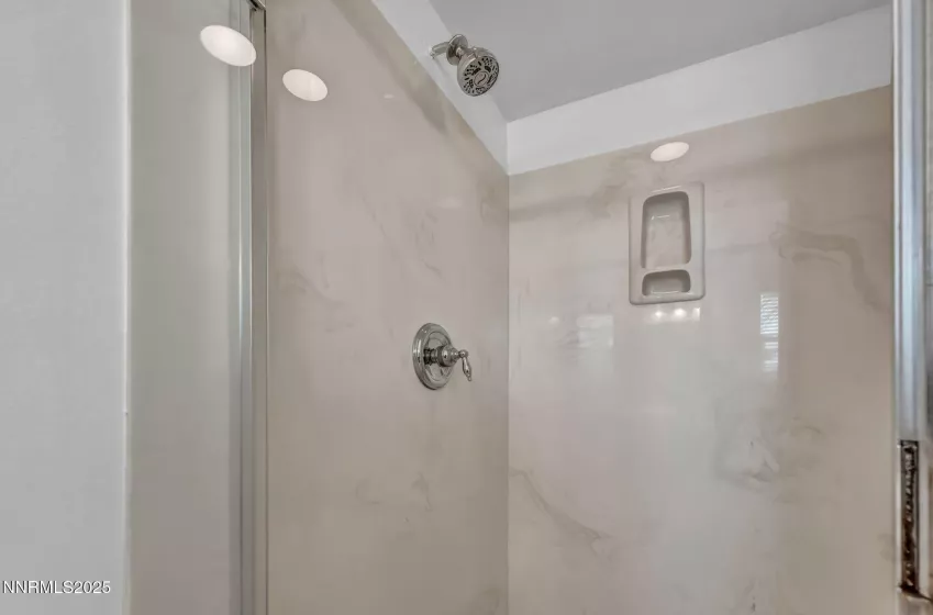 5310 Healing Stone, Sparks, Nevada 89436, 4 Bedrooms Bedrooms, ,3 BathroomsBathrooms,Residential,Residential,Healing Stone,250051264