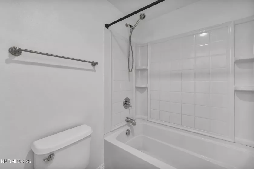 5310 Healing Stone, Sparks, Nevada 89436, 4 Bedrooms Bedrooms, ,3 BathroomsBathrooms,Residential,Residential,Healing Stone,250051264