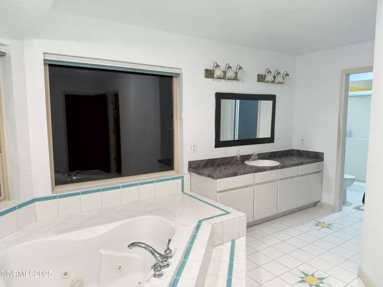 2092 Colonial, Elko, Nevada 89801, 5 Bedrooms Bedrooms, ,5 BathroomsBathrooms,Residential,Residential,Colonial,250051267