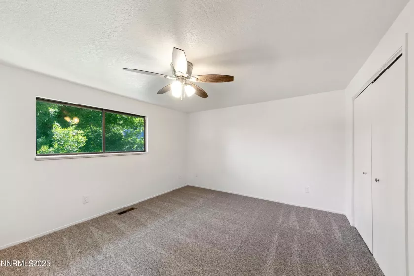 718 Travis, Carson City, Nevada 89701, 2 Bedrooms Bedrooms, ,3 BathroomsBathrooms,Residential,Residential,Travis,250051271