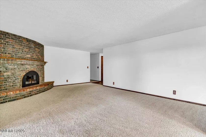 1809 Franklin, Carson City, Nevada 89706, 4 Bedrooms Bedrooms, ,3 BathroomsBathrooms,Residential,Residential,Franklin,250051276