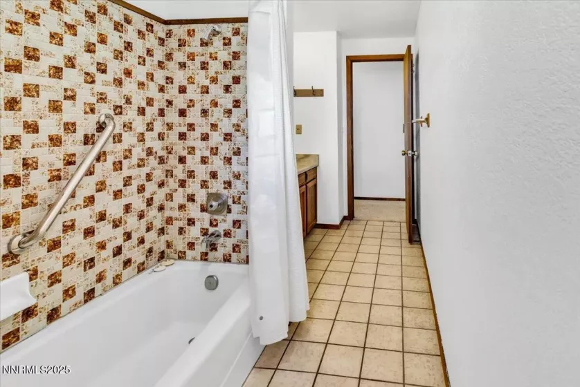 1809 Franklin, Carson City, Nevada 89706, 4 Bedrooms Bedrooms, ,3 BathroomsBathrooms,Residential,Residential,Franklin,250051276