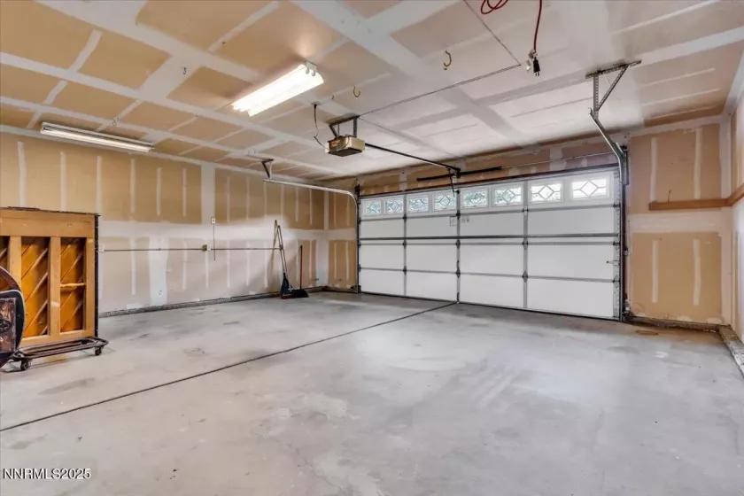 1809 Franklin, Carson City, Nevada 89706, 4 Bedrooms Bedrooms, ,3 BathroomsBathrooms,Residential,Residential,Franklin,250051276
