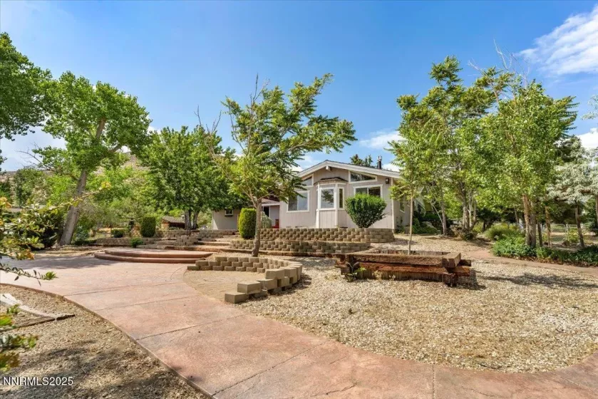 1809 Franklin, Carson City, Nevada 89706, 4 Bedrooms Bedrooms, ,3 BathroomsBathrooms,Residential,Residential,Franklin,250051276