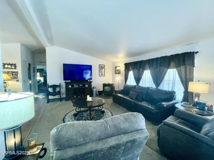 8770 Ring, Battle Mountain, Nevada 89820, 3 Bedrooms Bedrooms, ,2 BathroomsBathrooms,Residential,Residential,Ring,250051277