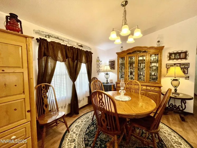 8770 Ring, Battle Mountain, Nevada 89820, 3 Bedrooms Bedrooms, ,2 BathroomsBathrooms,Residential,Residential,Ring,250051277