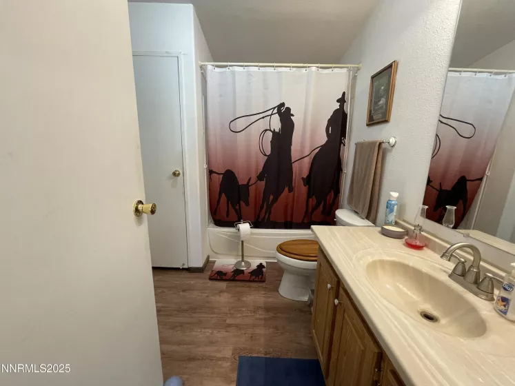 8770 Ring, Battle Mountain, Nevada 89820, 3 Bedrooms Bedrooms, ,2 BathroomsBathrooms,Residential,Residential,Ring,250051277