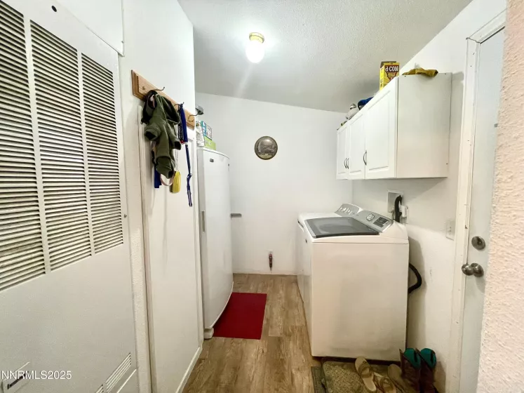 8770 Ring, Battle Mountain, Nevada 89820, 3 Bedrooms Bedrooms, ,2 BathroomsBathrooms,Residential,Residential,Ring,250051277
