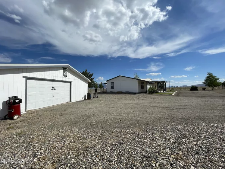 8770 Ring, Battle Mountain, Nevada 89820, 3 Bedrooms Bedrooms, ,2 BathroomsBathrooms,Residential,Residential,Ring,250051277
