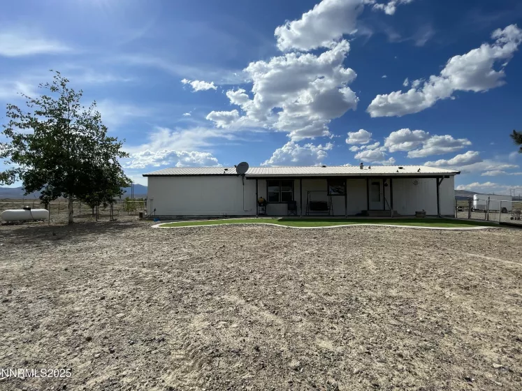 8770 Ring, Battle Mountain, Nevada 89820, 3 Bedrooms Bedrooms, ,2 BathroomsBathrooms,Residential,Residential,Ring,250051277