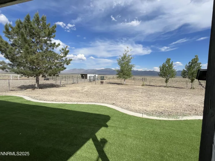 8770 Ring, Battle Mountain, Nevada 89820, 3 Bedrooms Bedrooms, ,2 BathroomsBathrooms,Residential,Residential,Ring,250051277