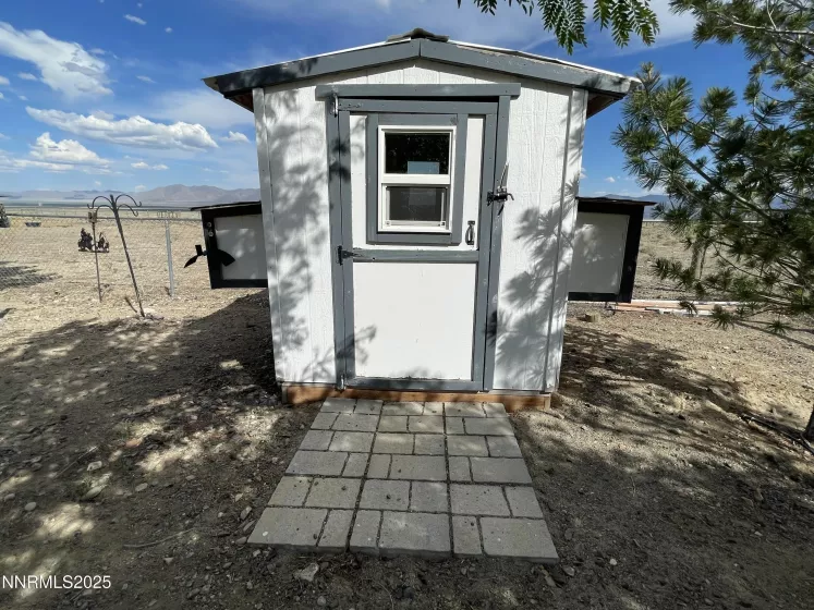 8770 Ring, Battle Mountain, Nevada 89820, 3 Bedrooms Bedrooms, ,2 BathroomsBathrooms,Residential,Residential,Ring,250051277