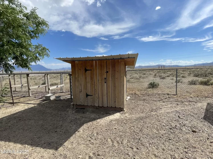 8770 Ring, Battle Mountain, Nevada 89820, 3 Bedrooms Bedrooms, ,2 BathroomsBathrooms,Residential,Residential,Ring,250051277