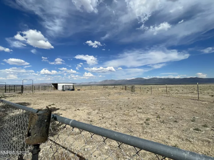 8770 Ring, Battle Mountain, Nevada 89820, 3 Bedrooms Bedrooms, ,2 BathroomsBathrooms,Residential,Residential,Ring,250051277