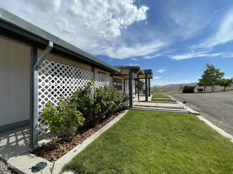 8770 Ring, Battle Mountain, Nevada 89820, 3 Bedrooms Bedrooms, ,2 BathroomsBathrooms,Residential,Residential,Ring,250051277