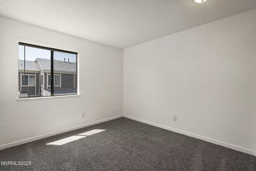 960 ADRIAN, Sparks, Nevada 89431, 2 Bedrooms Bedrooms, ,2 BathroomsBathrooms,Residential,Residential,ADRIAN,250051278