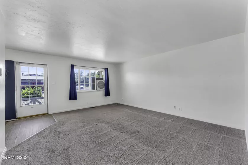 190 Cedar, Fernley, Nevada 89408, 3 Bedrooms Bedrooms, ,2 BathroomsBathrooms,Residential,Residential,Cedar,250051279