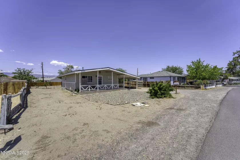 190 Cedar, Fernley, Nevada 89408, 3 Bedrooms Bedrooms, ,2 BathroomsBathrooms,Residential,Residential,Cedar,250051279
