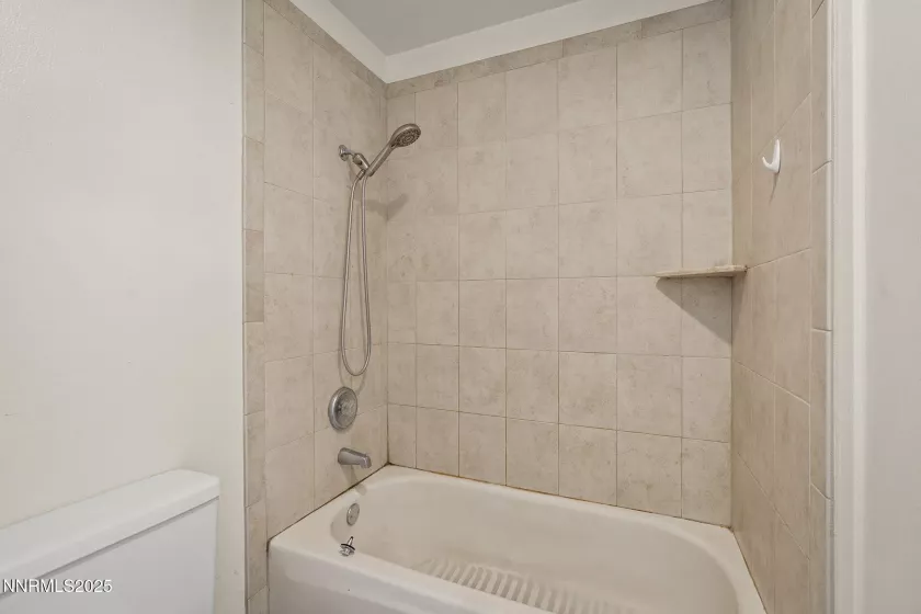 1009 Baywood, Sparks, Nevada 89434, 3 Bedrooms Bedrooms, ,1 BathroomBathrooms,Residential,Residential,Baywood,250051280