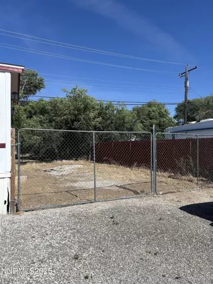 135 Gepford, Sun Valley, Nevada 89433, 2 Bedrooms Bedrooms, ,2 BathroomsBathrooms,Residential,Residential,Gepford,250051281