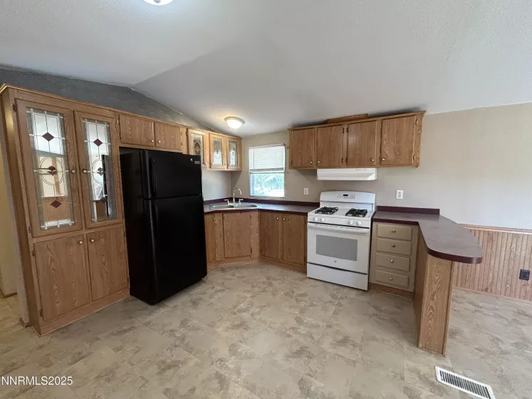 135 Gepford, Sun Valley, Nevada 89433, 2 Bedrooms Bedrooms, ,2 BathroomsBathrooms,Residential,Residential,Gepford,250051281