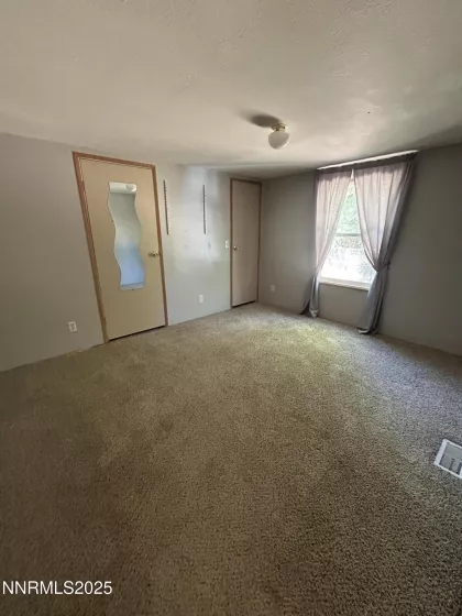 135 Gepford, Sun Valley, Nevada 89433, 2 Bedrooms Bedrooms, ,2 BathroomsBathrooms,Residential,Residential,Gepford,250051281